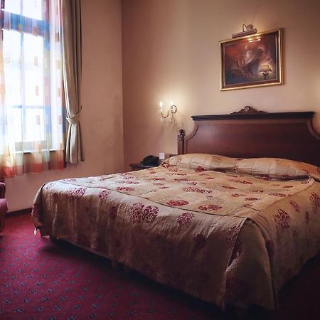 Hotel Millenium Битола Экстерьер фото