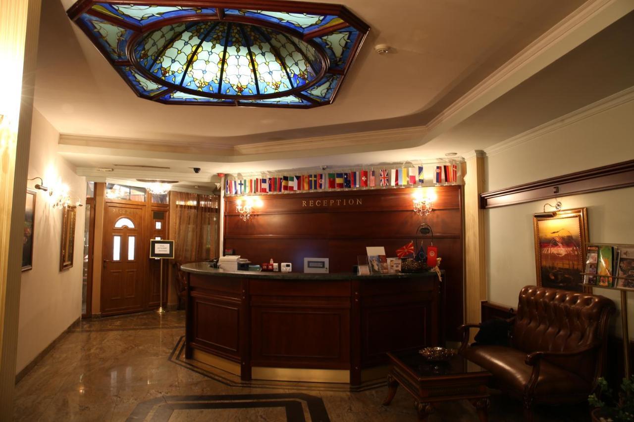 Hotel Millenium Битола Экстерьер фото