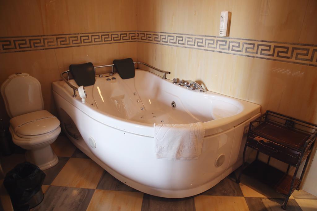 Hotel Millenium Битола Экстерьер фото