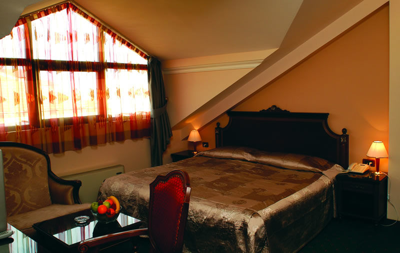 Hotel Millenium Битола Экстерьер фото